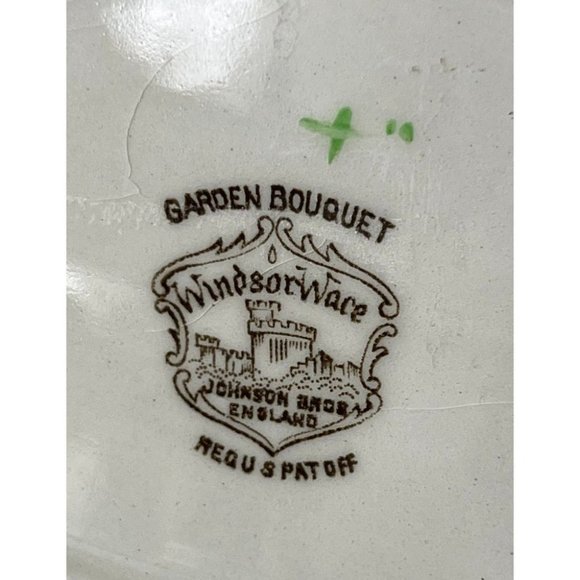 Windsorware  gravy boat - rare find - pristine vintage condition​ - Picture 7 of 10